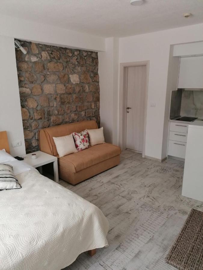 Vila Mira Trebinje Eksteriør bilde