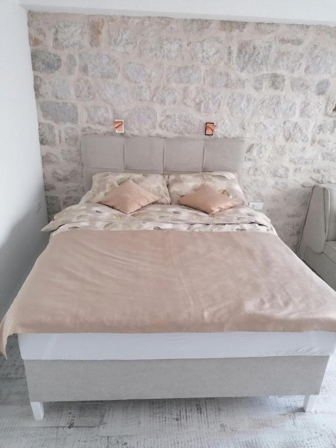 Vila Mira Trebinje Eksteriør bilde